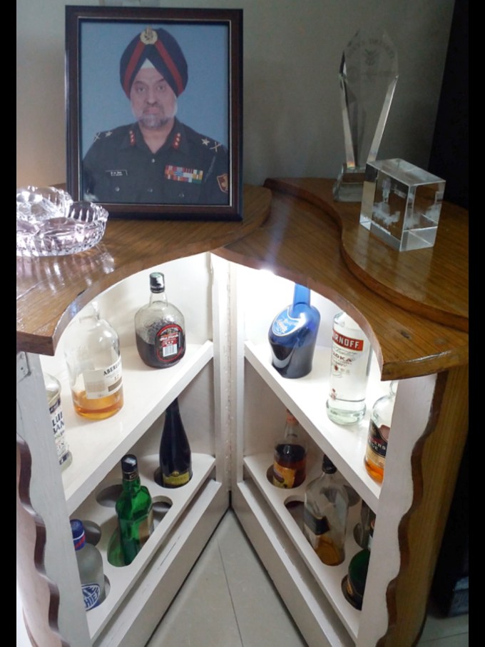 9A60F773-8122-423A-ACCF-C6825A6298D8